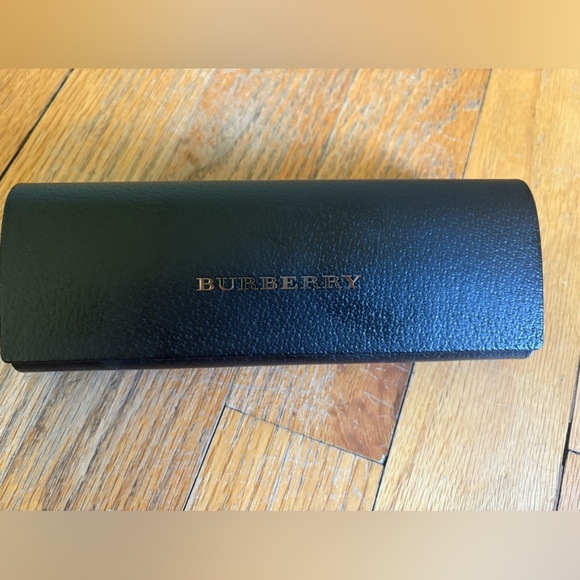 BURBERRY sunglasses - Picture 7 of 10